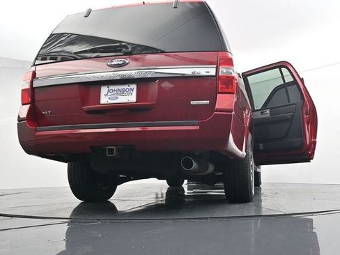 Used 2016 Ford Expedition EL XLT w/ Equipment Group 202A AWD/4WD image 46