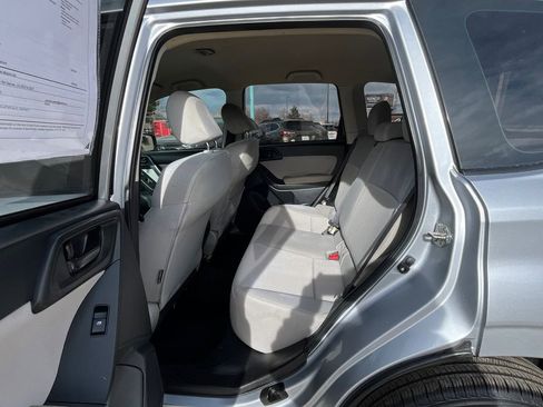 Used 2016 Subaru Forester 2.5i image 18