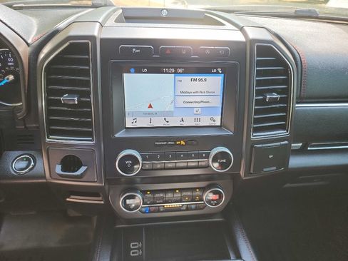 Used 2019 Ford Expedition Limited w/ Equipment Group 303A RWD image 24