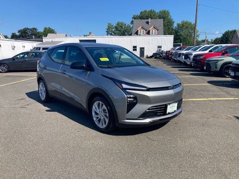 New 2027 Chevrolet Bolt LT w/ Comfort Package FWD image 1