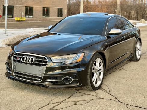 Used 2013 Audi S6 Prestige w/ Innovation Pkg image 3