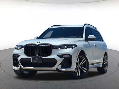 Used 2021 BMW X7 xDrive40i w/ M Sport Package AWD/4WD image 1