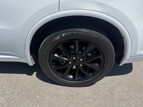 Used 2017 Dodge Durango R/T w/ Blacktop Package RWD image 9