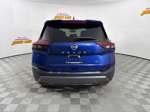 Used 2023 Nissan Rogue SL image 4