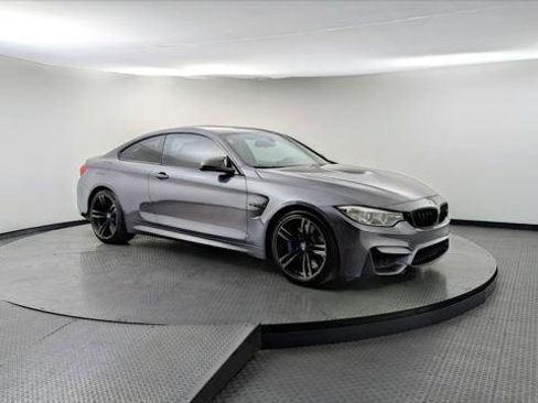 Used 2016 BMW M4 Coupe image 9