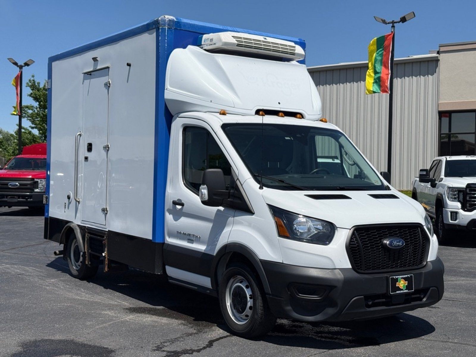 Used 2023 Ford Transit 350 w/ Upfitter Package RWD image 2