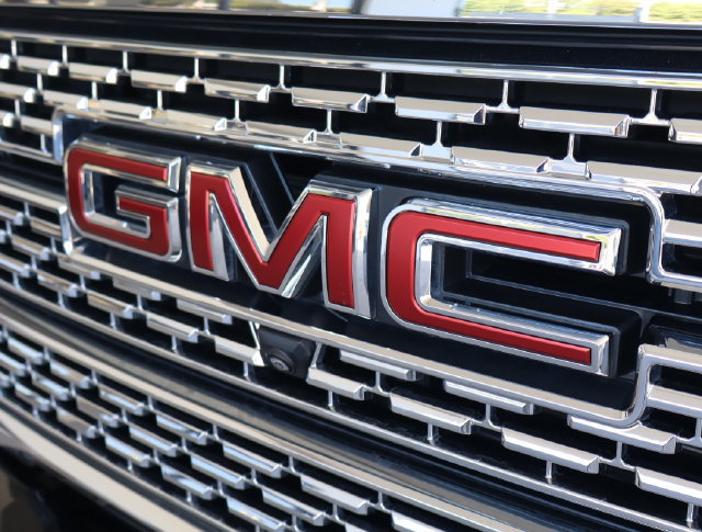 Used 2023 GMC Sierra 2500 Denali w/ Denali Ultimate Package AWD/4WD image 61