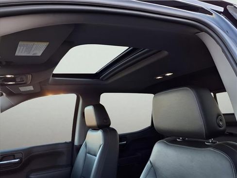 Used 2019 Chevrolet Silverado 1500 LTZ w/ LTZ Premium Package image 20