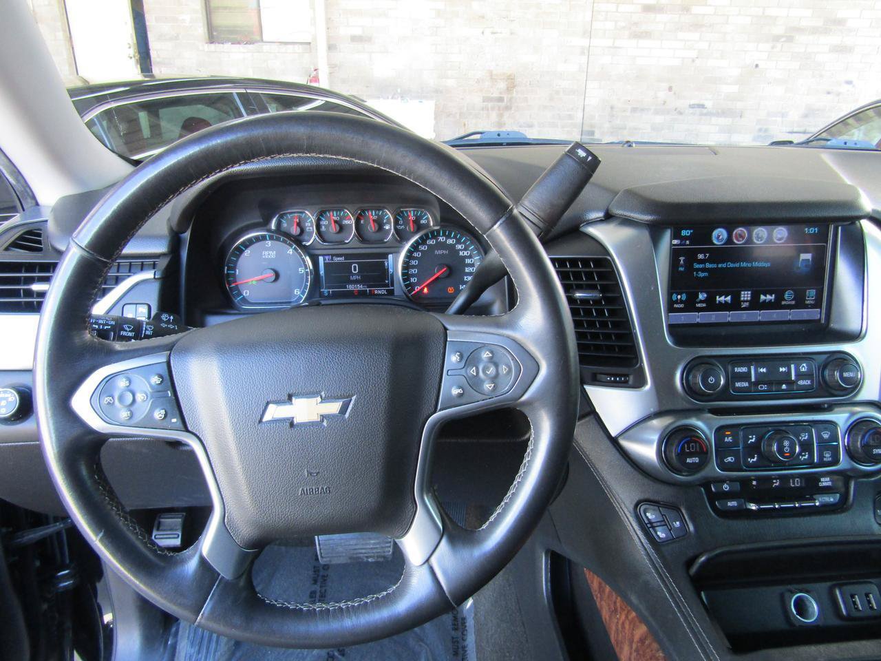 Used 2017 Chevrolet Suburban Premier AWD/4WD image 18