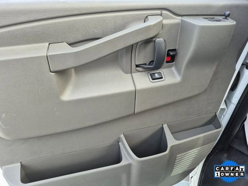 Used 2024 Chevrolet Express 2500 w/ Driver Convenience Package image 13
