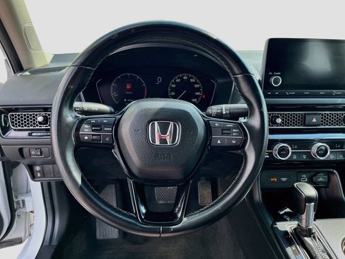 Used 2024 Honda Civic EX image 11