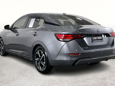 Used 2024 Nissan Sentra SV image 17