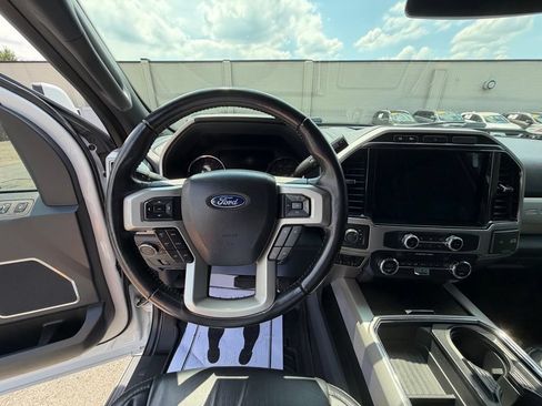 Used 2022 Ford F250 Lariat AWD/4WD image 17