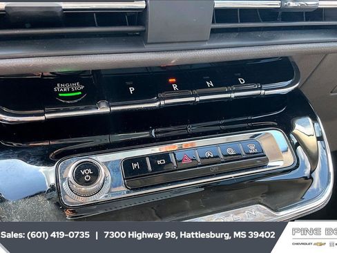 Used 2023 Lincoln Corsair FWD image 23