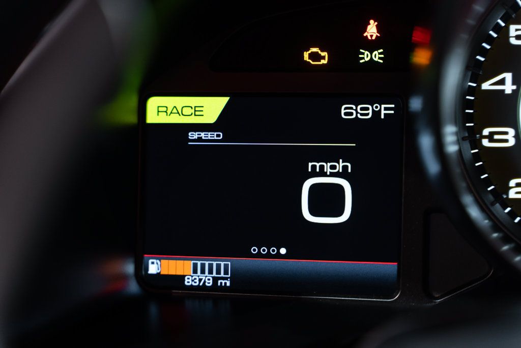Used 2020 Ferrari 812 Superfast RWD image 29