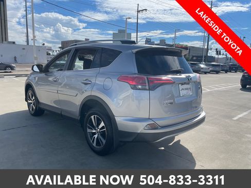 Used 2018 Toyota RAV4 XLE w/ Plus Extra Value Package FWD image 3