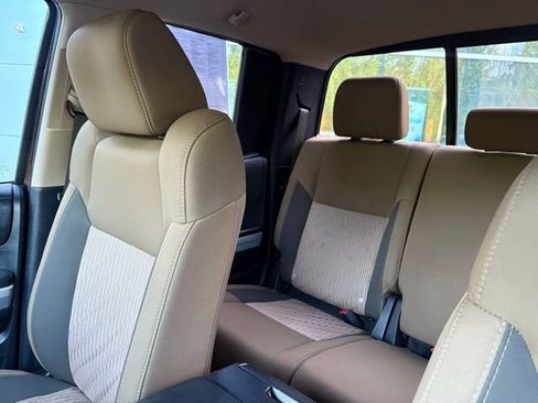 Used 2017 Toyota Tundra SR5 w/ SR5 Upgrade Package image 22