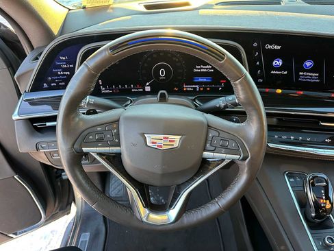 Used 2023 Cadillac Escalade Premium Luxury w/ Performance Package image 25