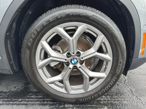 Used 2023 BMW X3 xDrive30i w/ Premium Package image 2