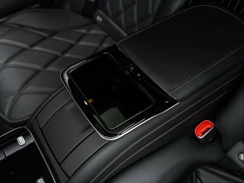 Used 2023 Mercedes-Benz Maybach S 680 4MATIC image 45