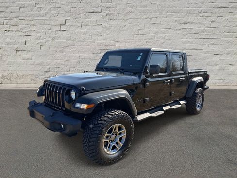 Used 2020 Jeep Gladiator Sport w/ Quick Order Package 24S image 1