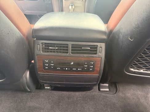 Used 2019 Toyota Land Cruiser AWD/4WD image 32