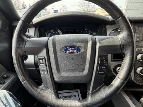 Used 2017 Ford Expedition EL XLT image 18