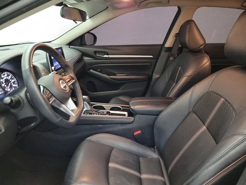 Used 2025 Nissan Altima 2.5 SR FWD image 17