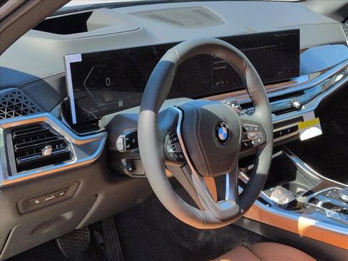 New 2026 BMW X5 xDrive40i image 3
