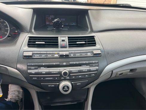 Used 2009 Honda Accord EX-L image 16