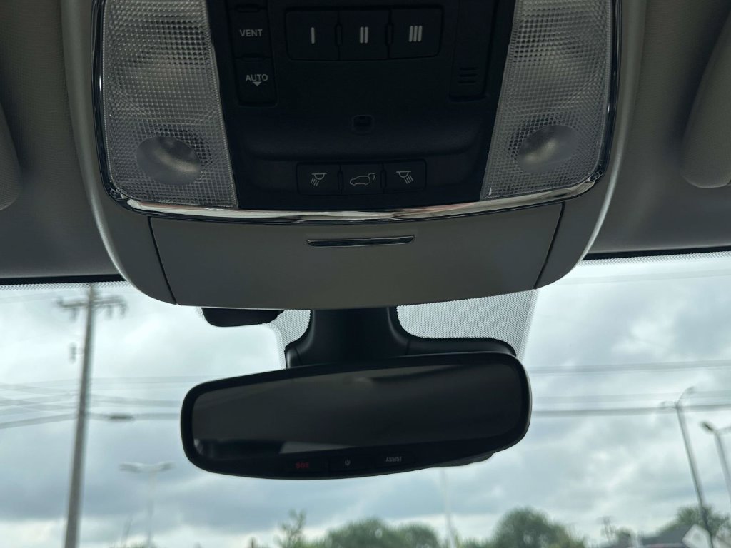 Used 2020 Dodge Durango Citadel w/ Technology Group AWD/4WD image 30