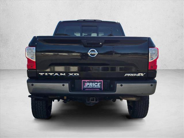 Used 2017 Nissan Titan PRO-4X AWD/4WD image 4