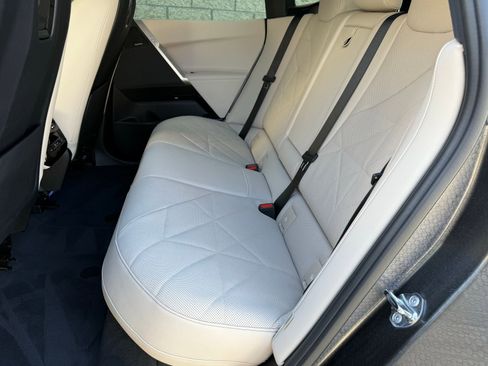 Used 2026 BMW iX xDrive60 image 34
