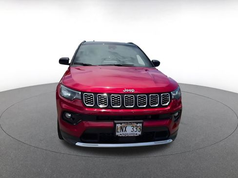 Used 2025 Jeep Compass Limited AWD/4WD image 4