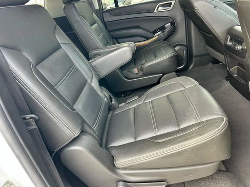 Used 2019 GMC Yukon XL Denali RWD image 13
