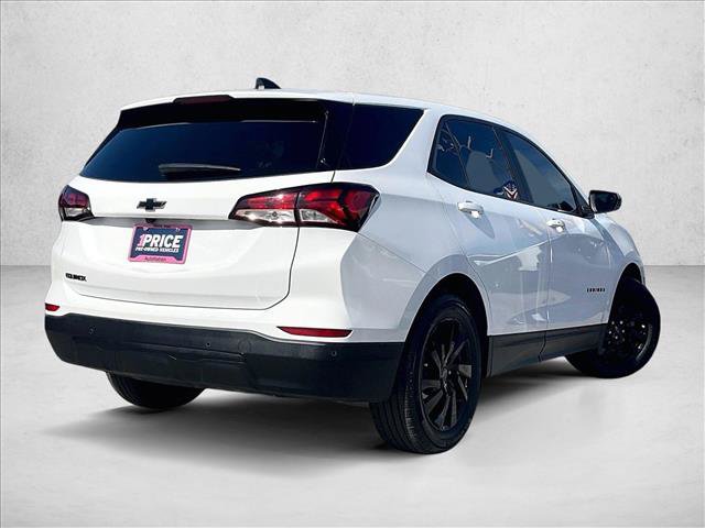 Used 2024 Chevrolet Equinox LS w/ LS Convenience Package FWD image 2
