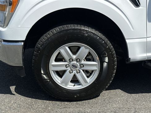 Used 2022 Ford F150 XLT w/ Equipment Group 301A Mid AWD/4WD image 12