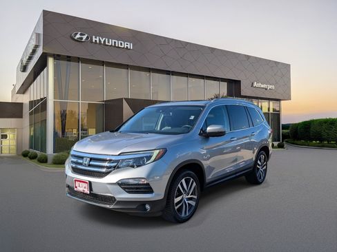 Used 2018 Honda Pilot Elite image 7