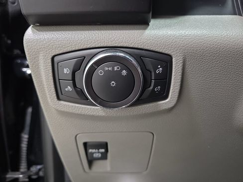 Used 2018 Ford F150 XL w/ Equipment Group 101A Mid AWD/4WD image 24