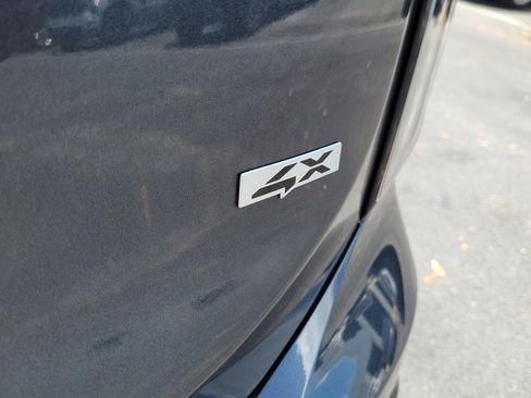 Used 2023 Kia Telluride SX Prestige AWD/4WD image 9