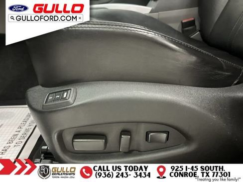 Used 2011 Cadillac SRX Performance AWD/4WD image 21