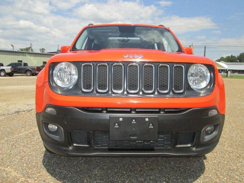 Used 2015 Jeep Renegade Latitude AWD/4WD image 61