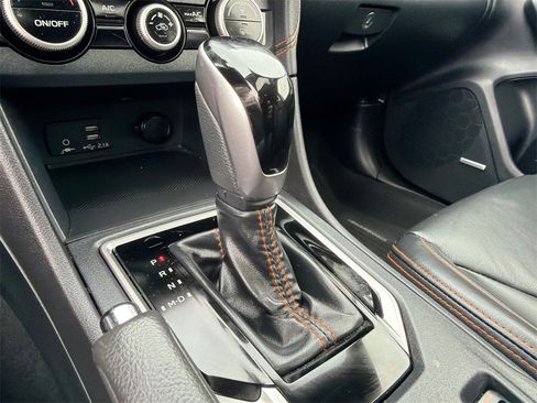 Used 2023 Subaru Crosstrek 2.5i Limited w/ Popular Package #3 image 31