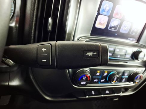 Used 2017 Chevrolet Silverado 1500 LT w/ Texas Edition image 20