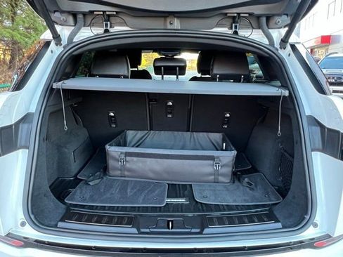 Used 2023 Land Rover Range Rover Evoque R-Dynamic S image 18