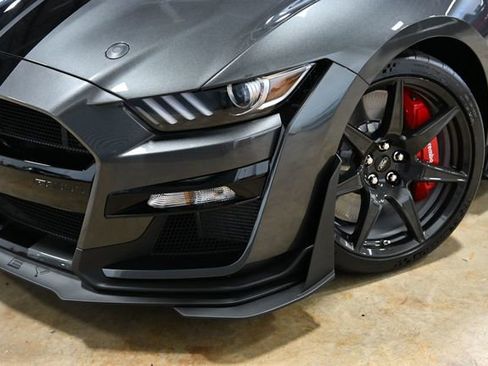 Used 2020 Ford Mustang Shelby GT500 w/ Carbon Fibre Track Pack image 2