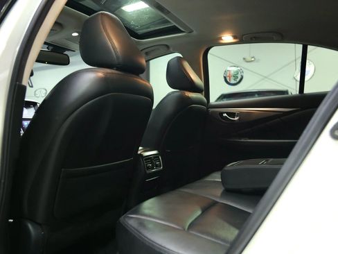 Used 2017 INFINITI Q50 2.0t w/ Moonroof Package image 28