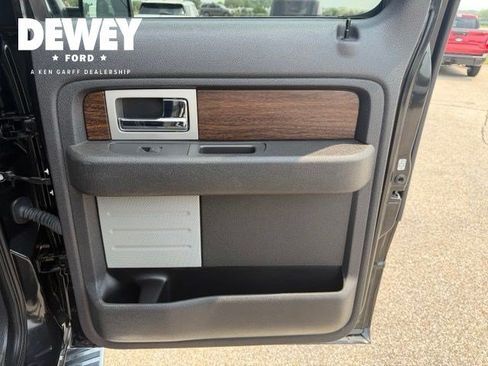 Used 2013 Ford F150 Lariat w/ Lariat Chrome Pkg AWD/4WD image 31