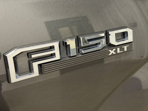 Used 2016 Ford F150 XLT w/ Equipment Group 302A Luxury image 25