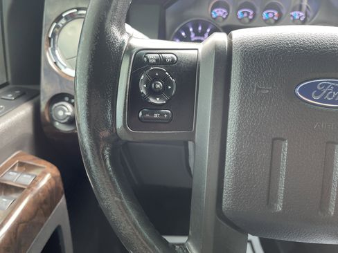 Used 2015 Ford F250 Platinum w/ FX4 Off-Road Package image 19